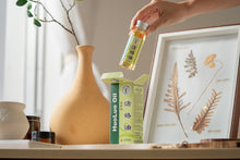 Load image into Gallery viewer, Double Prawn HuoLuo Oil 50ml x 2