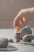 Load image into Gallery viewer, Calm: Magnolia